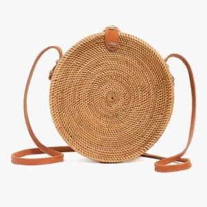 Elegant Tan Woven Crossbody Bag